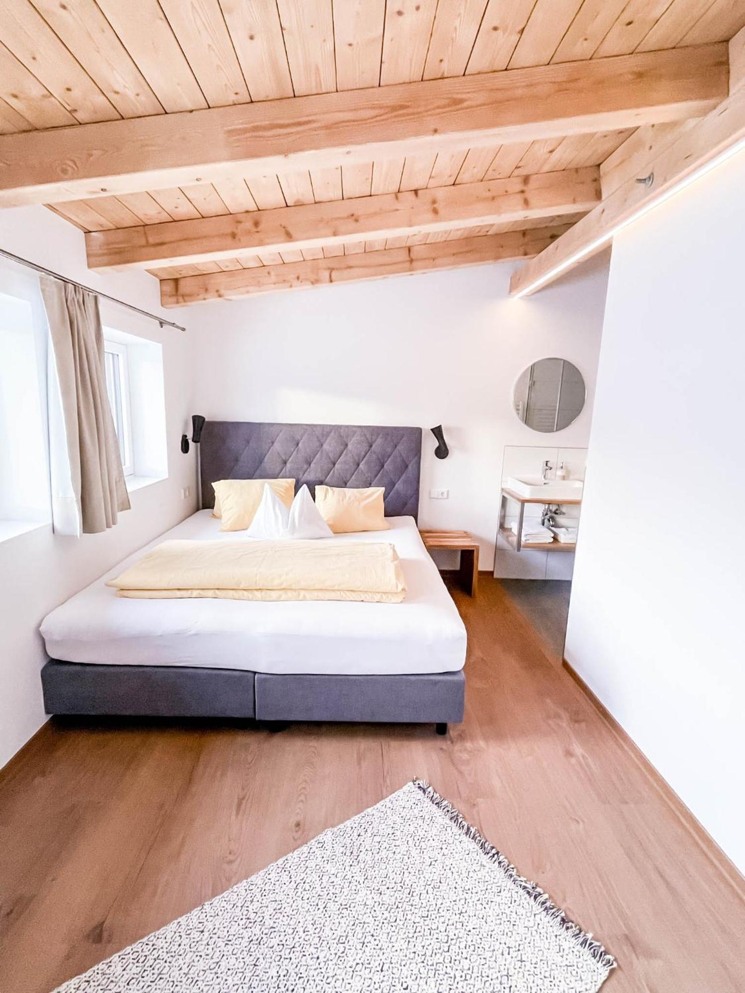 Gluexplatzl Appartements Am Wald Санкт-Мартин-ам-Тенненгебирге Номер фото