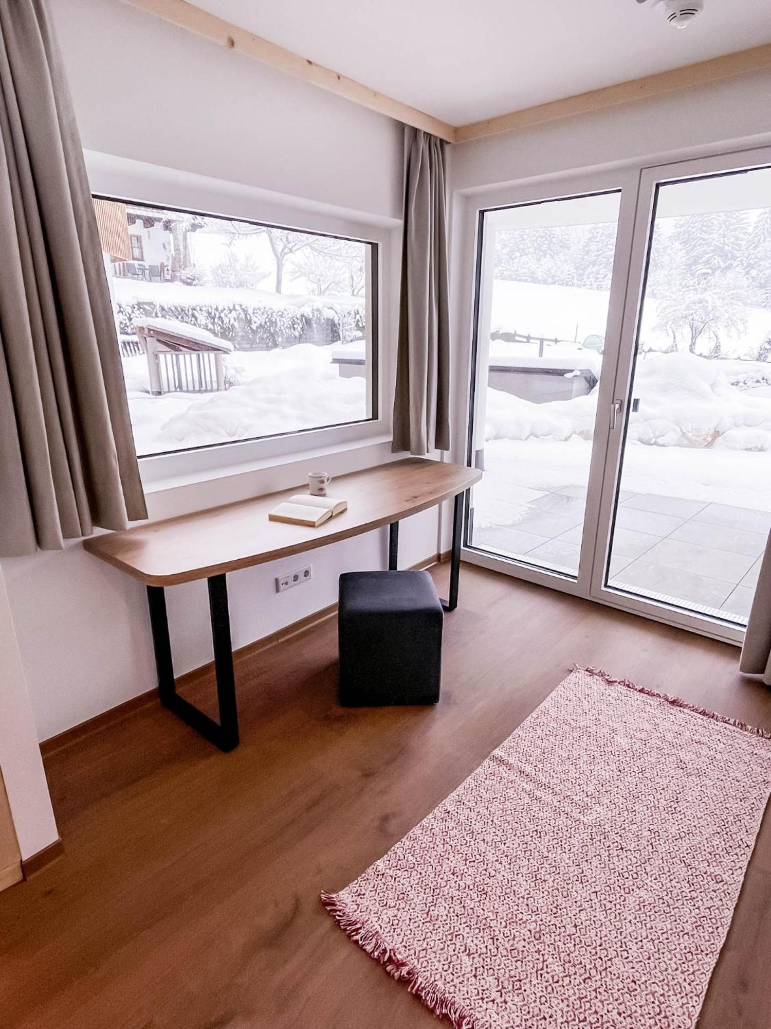 Gluexplatzl Appartements Am Wald Санкт-Мартин-ам-Тенненгебирге Номер фото